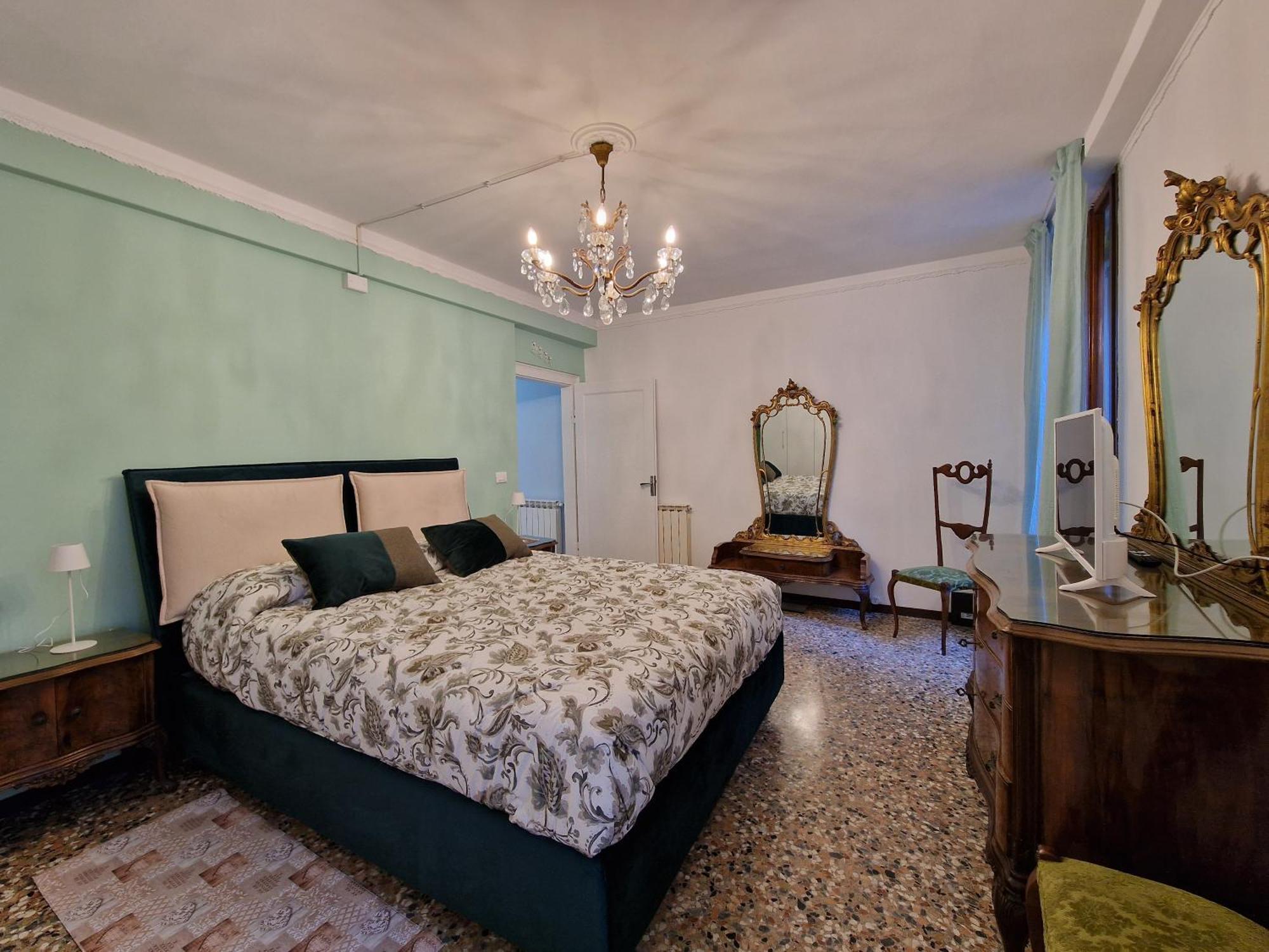 Veneziacentopercento La Forcola Apartment, Next To Rialto Bridge Buitenkant foto