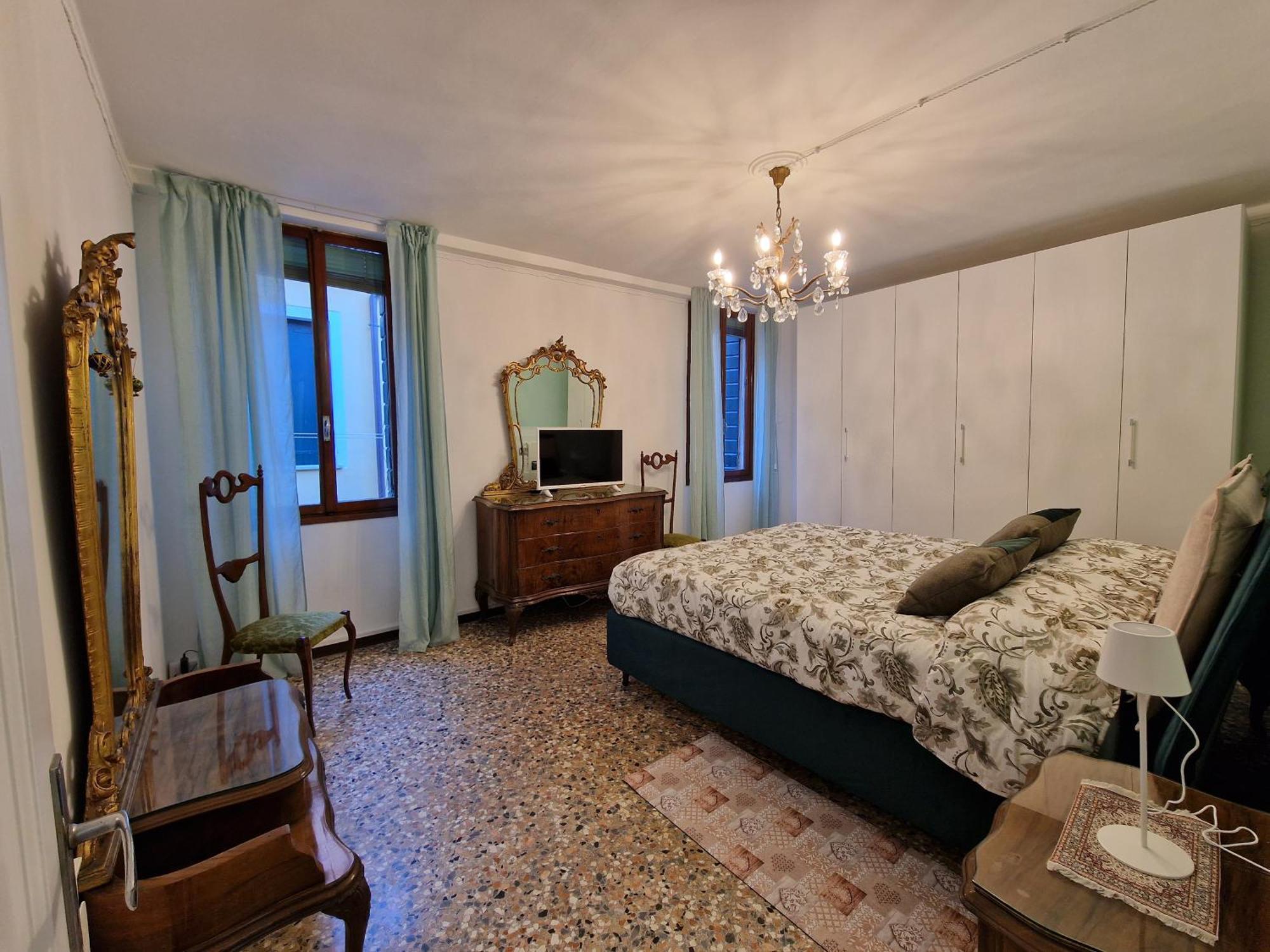 Veneziacentopercento La Forcola Apartment, Next To Rialto Bridge Buitenkant foto