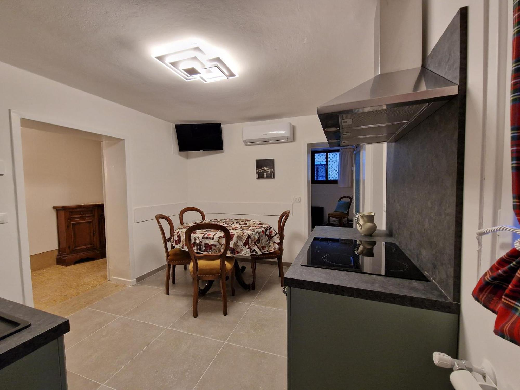 Veneziacentopercento La Forcola Apartment, Next To Rialto Bridge Buitenkant foto